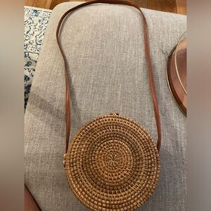 Woven tan circle purse